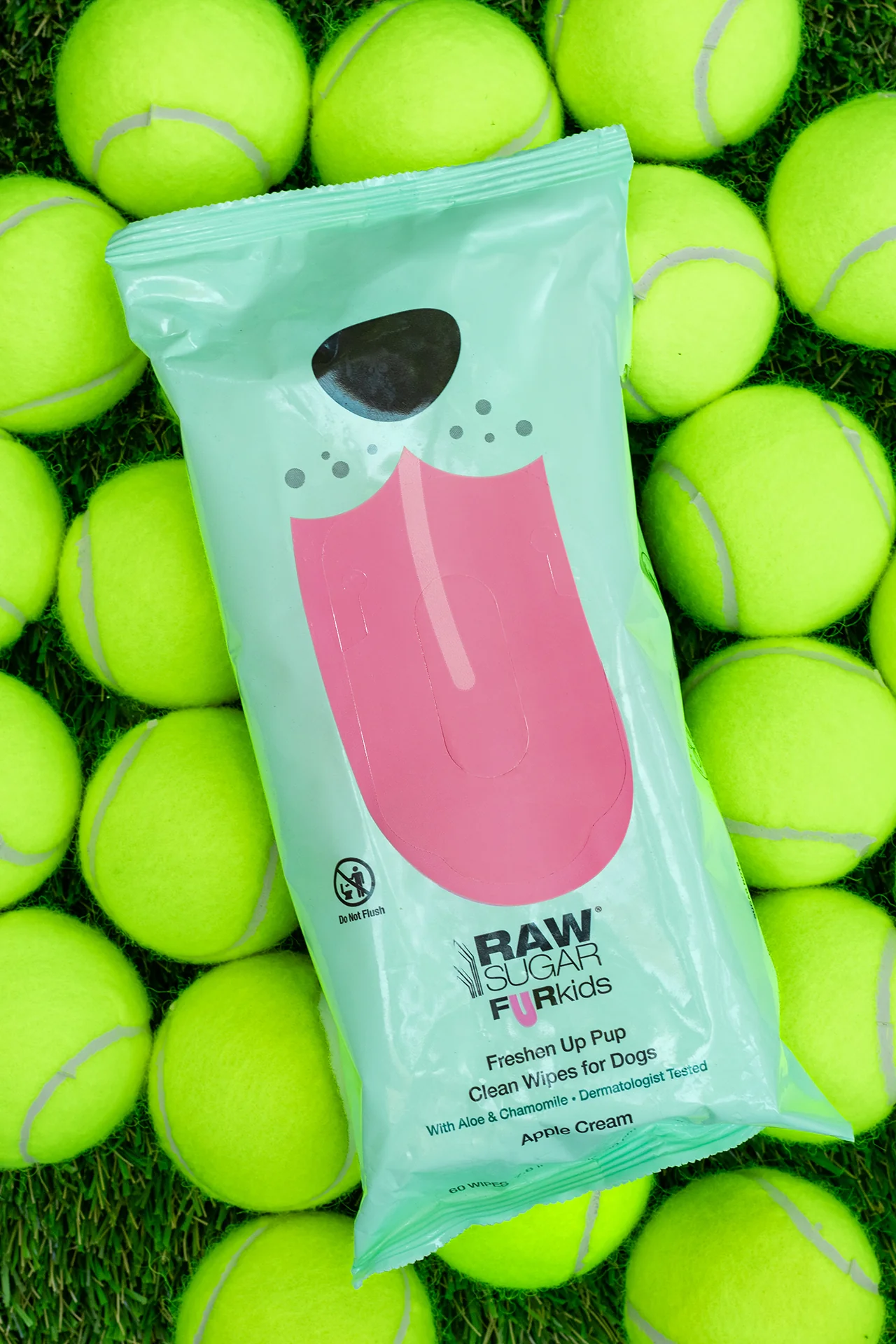 Fur Kids Freshen Up Pup Pet Wipes | Apple Cream | 60 ct - Image 4